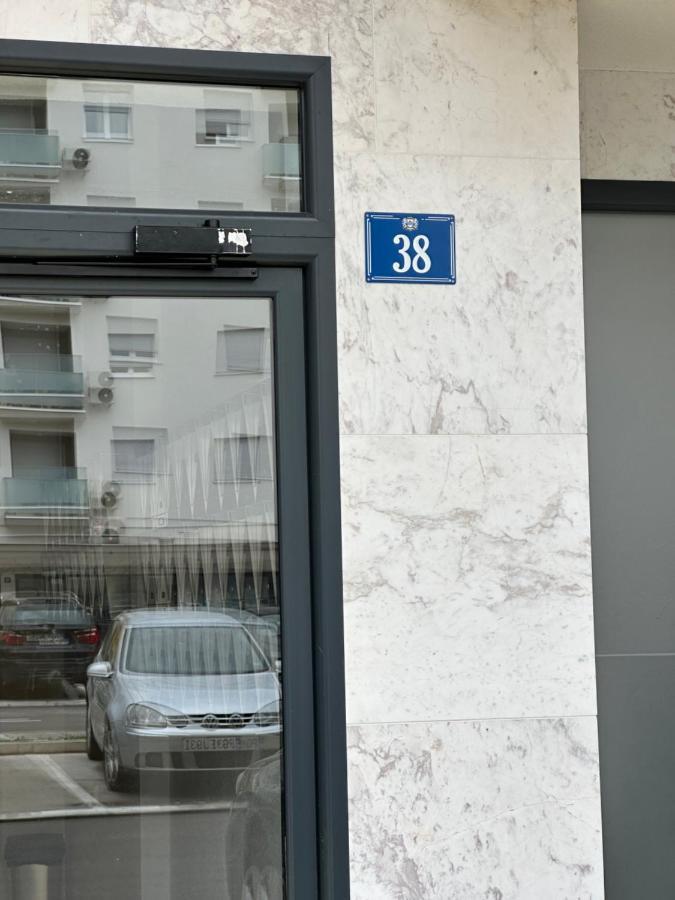 Irina Centre Apartment Podgorica Kültér fotó