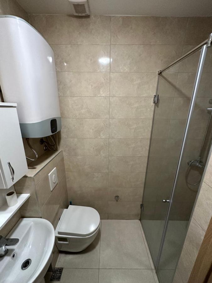 Irina Centre Apartment Podgorica Kültér fotó